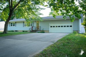 Well Maintained Ranch Style Home! photo