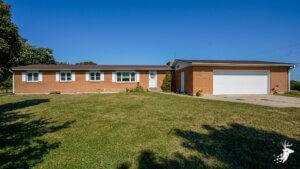 Ranch Style Home, Small Acreage, Outbuildings photo