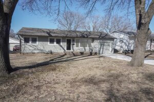 3bd/1.5ba Ranch Style Home w/ Great Versatility! photo