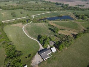 Outstanding Hilltop Home 65 M/L Acres photo